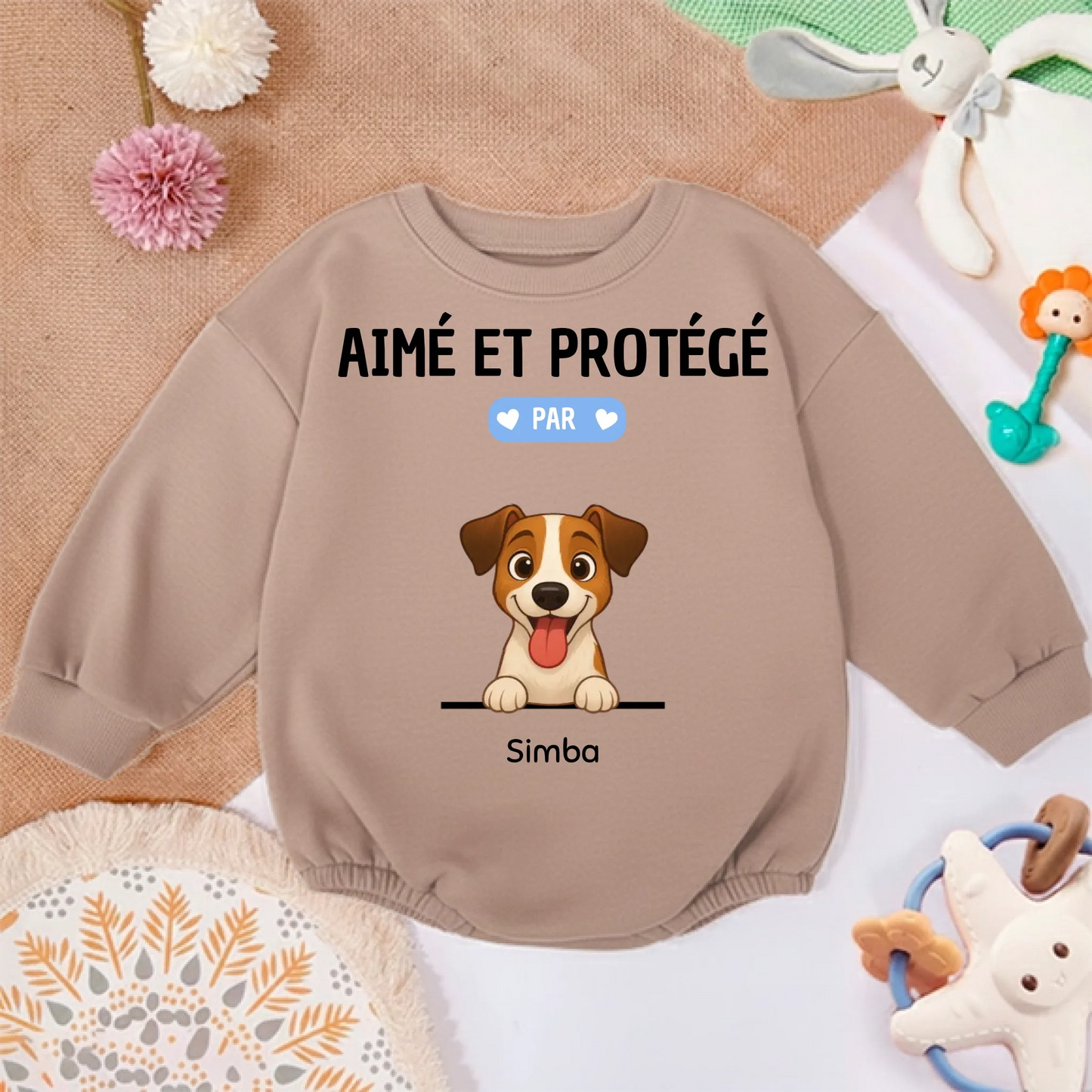 Pull bébé personnalisé - Aimé et protégé par