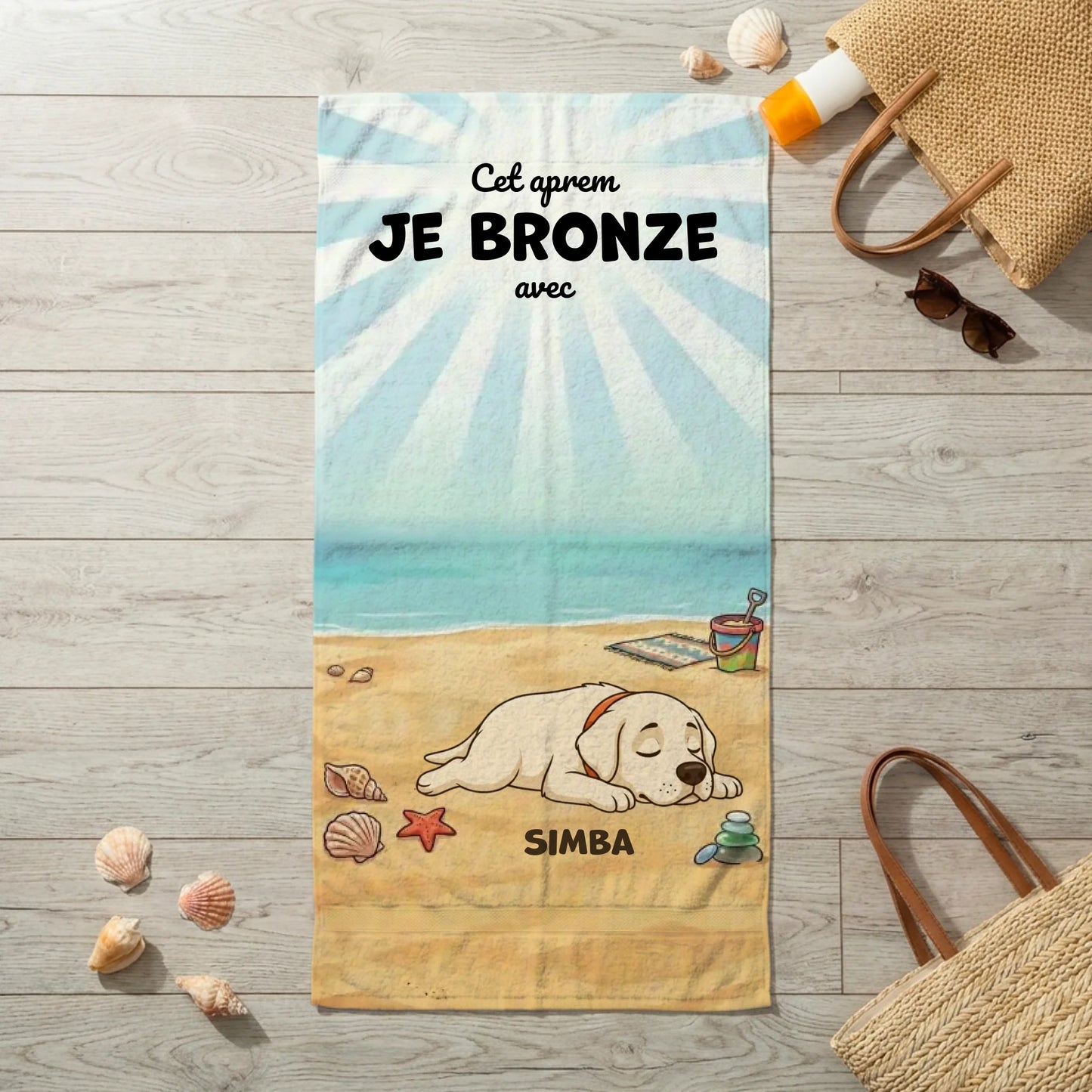 Serviette de plage personnalisée "Cet aprèm je bronze avec" avec chien Labrador endormi.