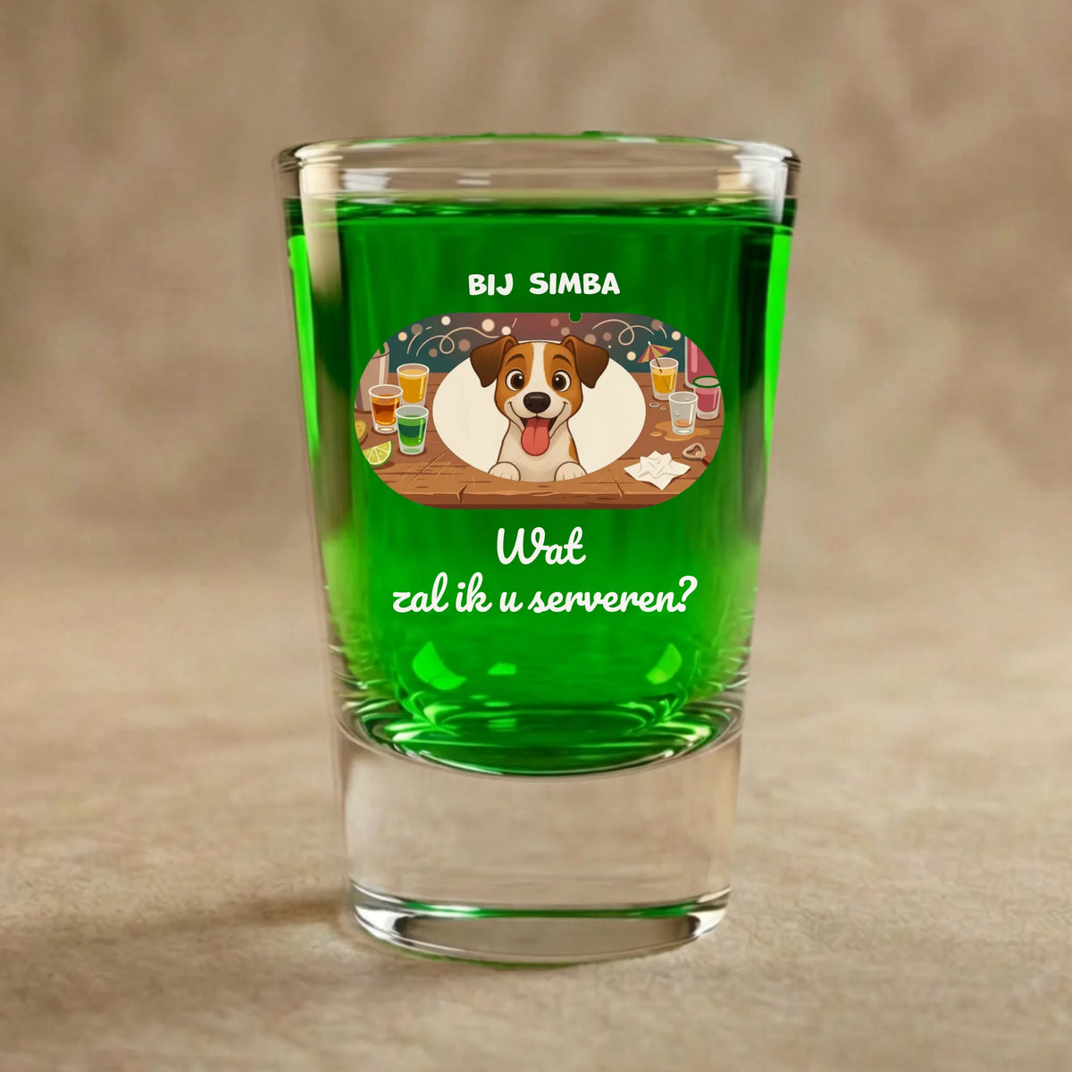 Shotglas: "Wat zal ik u serveren?"