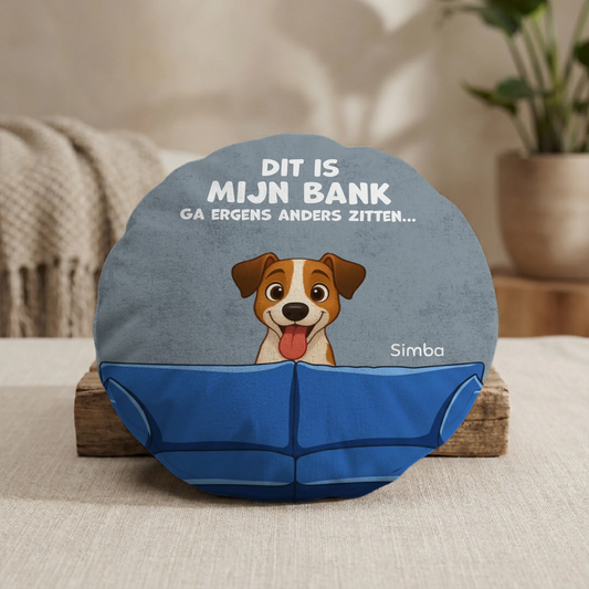Gepersonaliseerd rond kussen 'Dit is mijn bank' met lachende Jack Russell hond
