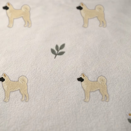 Gros plan sur le dessin imprimé du plaid personnalisé Jardin secret